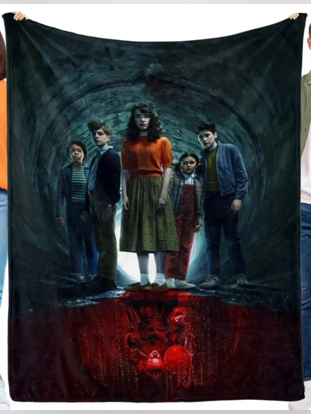NEW “IT: Welcome to Derry” Throw Blanket